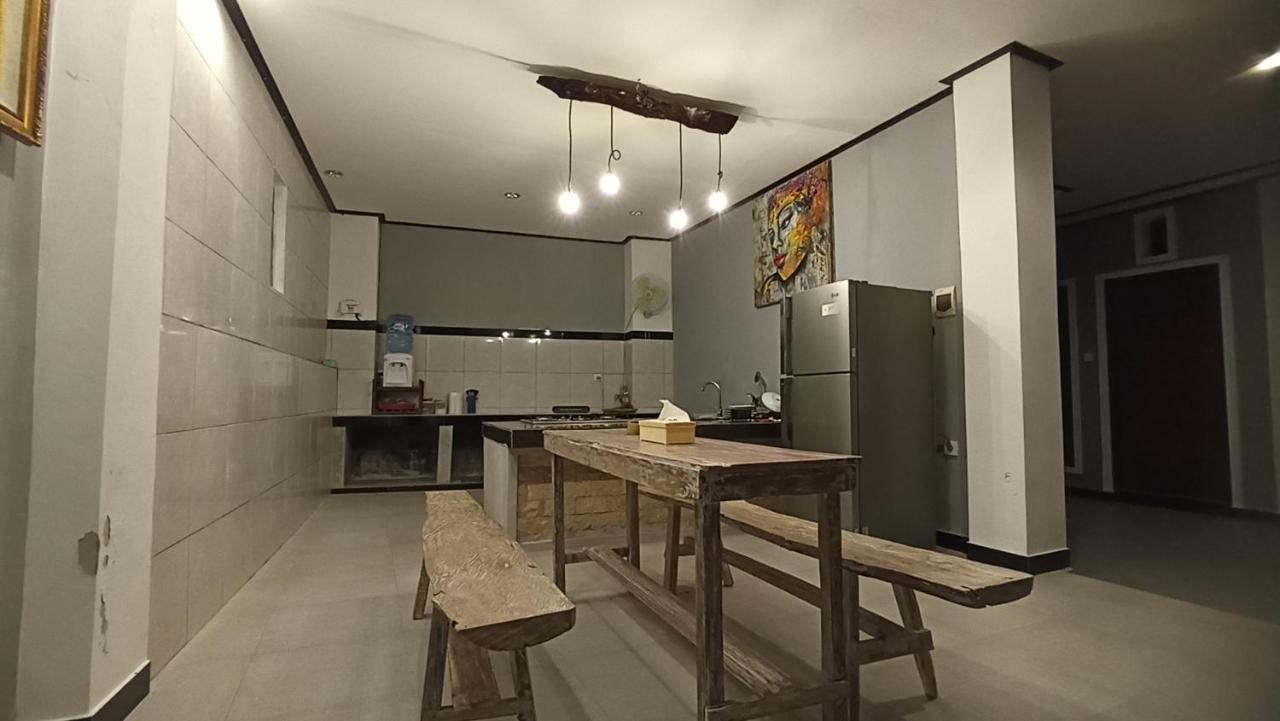 Апартаменти Gending Sari House Убуд Екстер'єр фото
